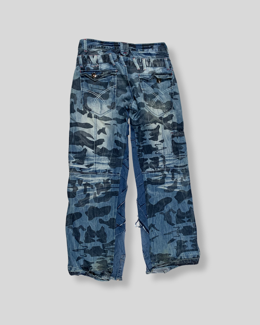 double belted camo-denim